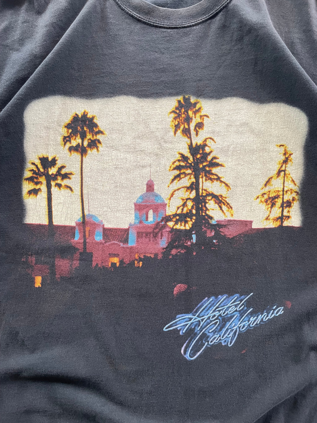 Vintage 2003 Hotel California Band Tee Shirt - XL
