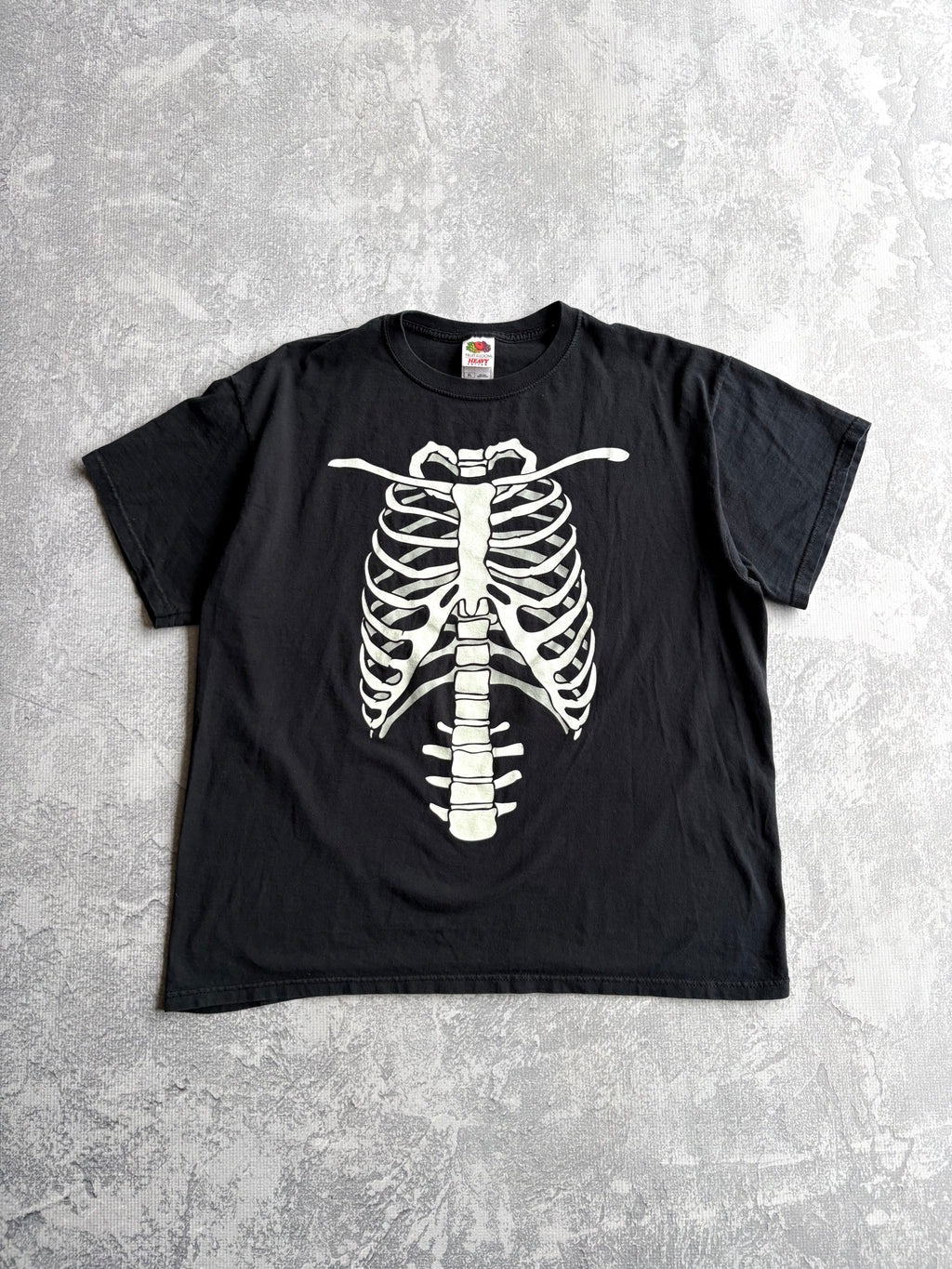 Vintage 90s Skeleton Ribcage Glow in the Dark Black Tee Shirt - XL