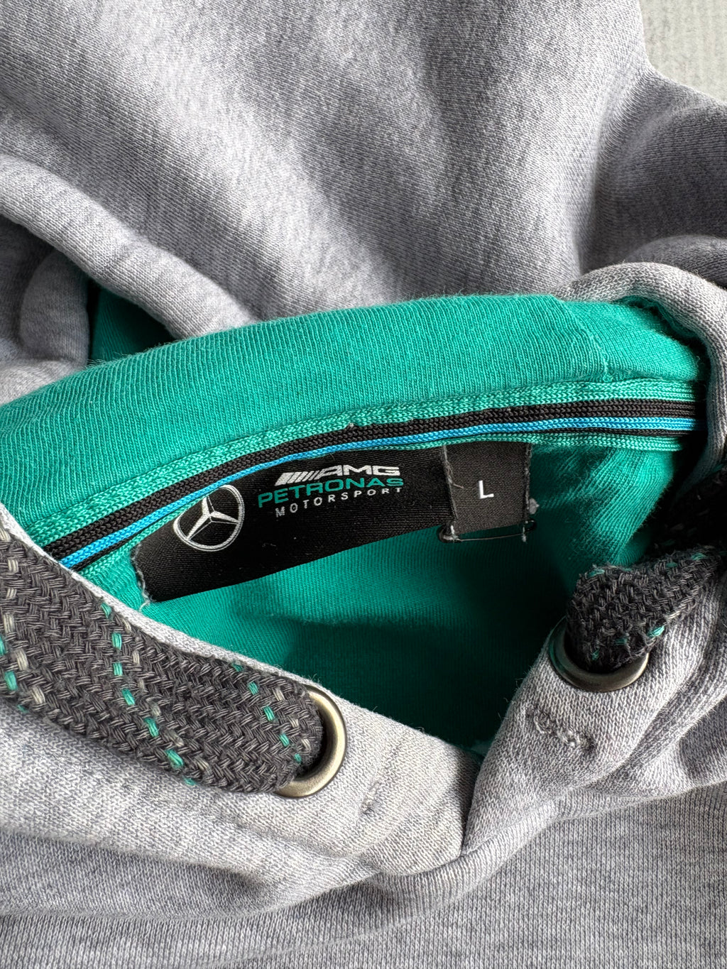 Mercedes AMG Petronas Motorsport Spellout Grey Hoodie - L