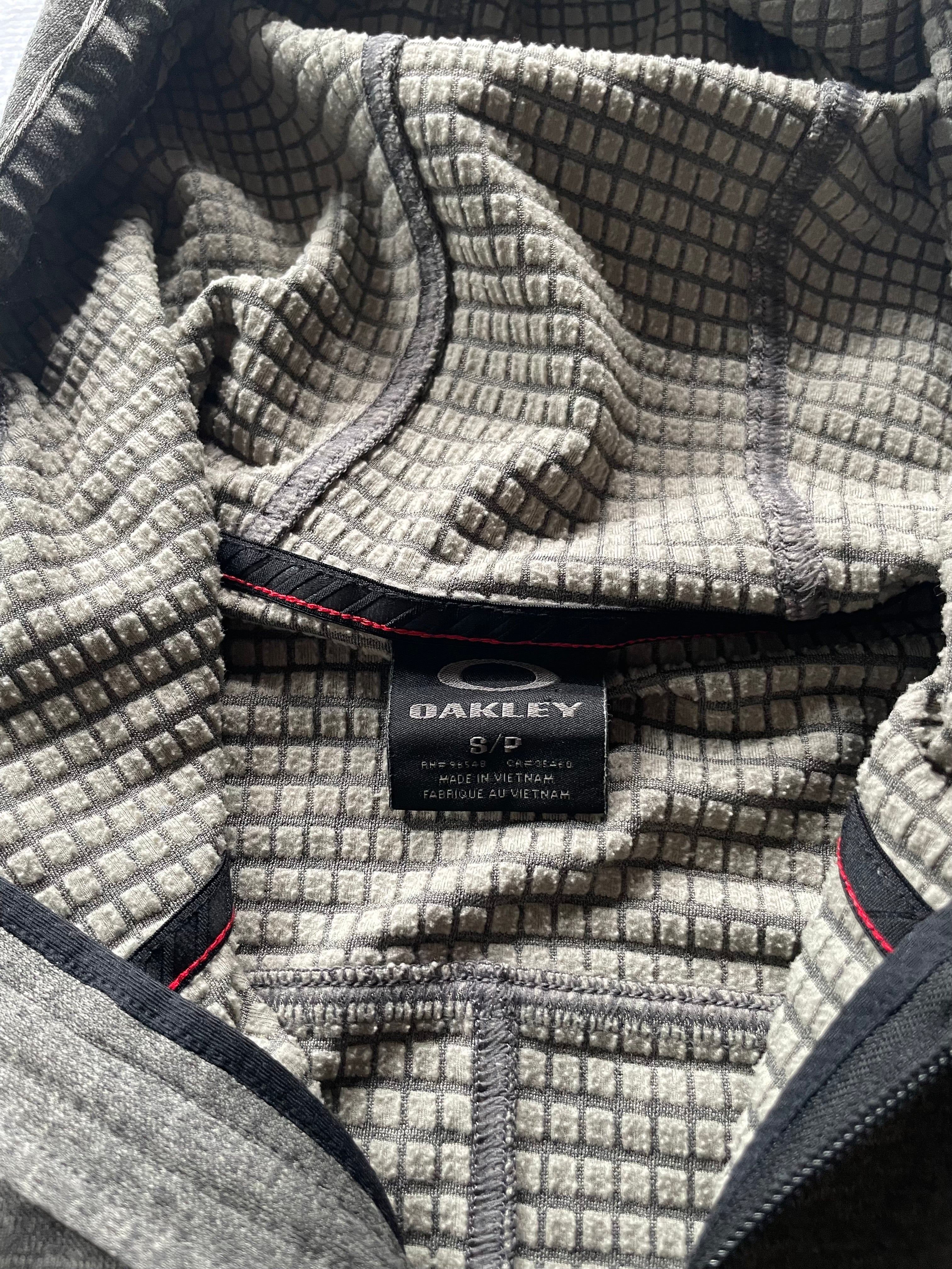 Oakley Logo Textured Grey Zip Up Hoodie - S