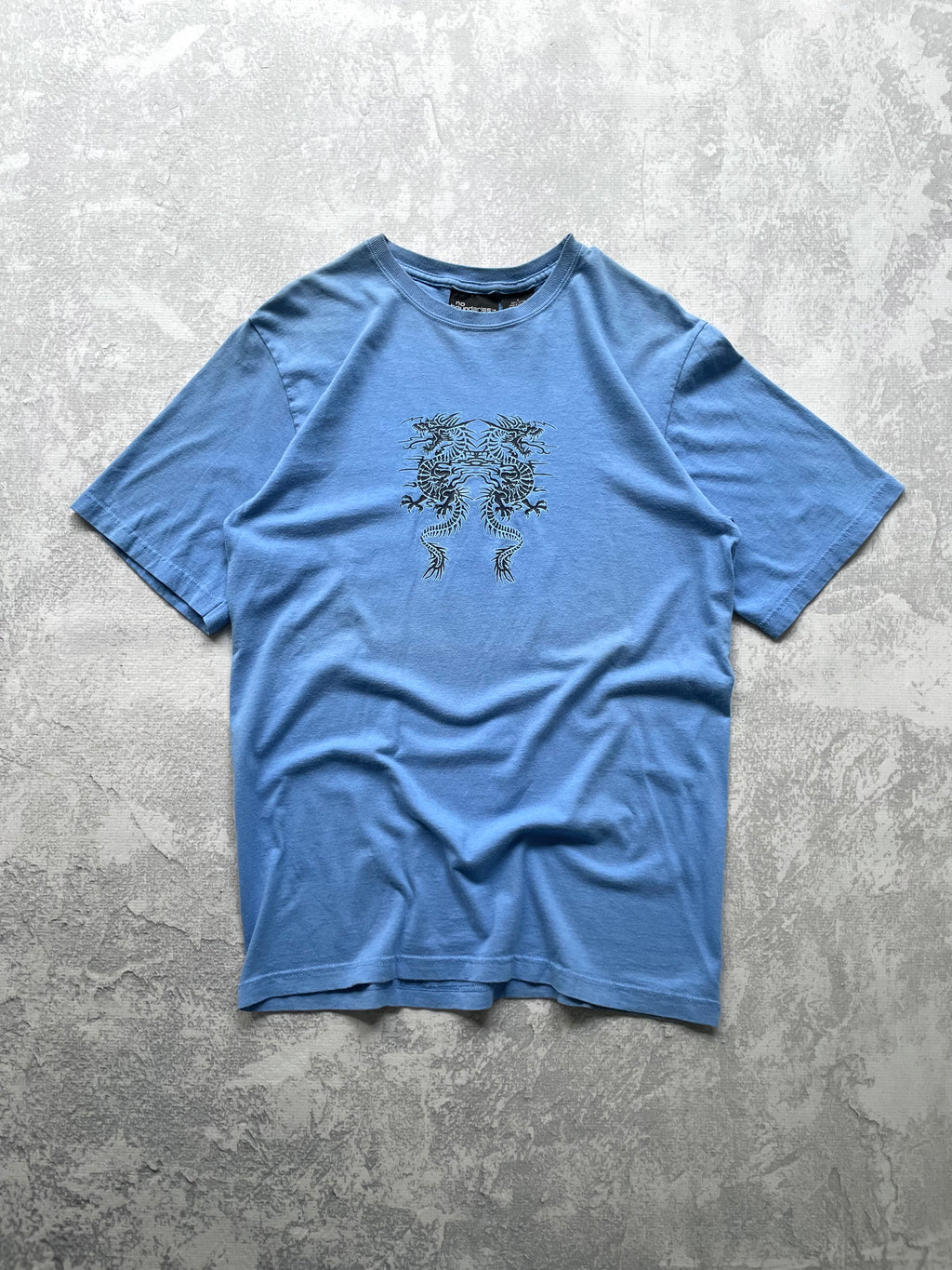 Vintage Y2K Dragon Center Logo Tee - M