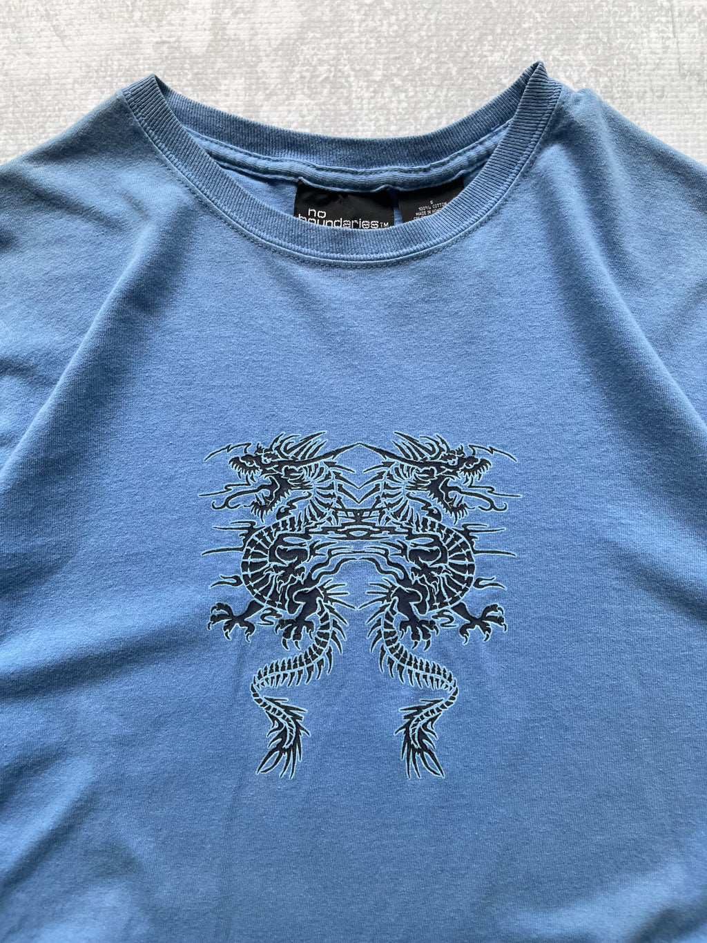 Vintage Y2K Dragon Center Logo Tee - M