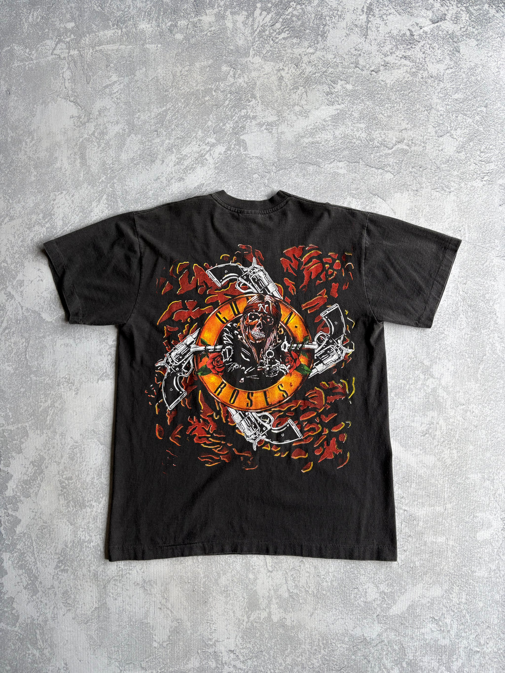 Vintage Guns N Roses Modern Reprint Tee Shirt - L