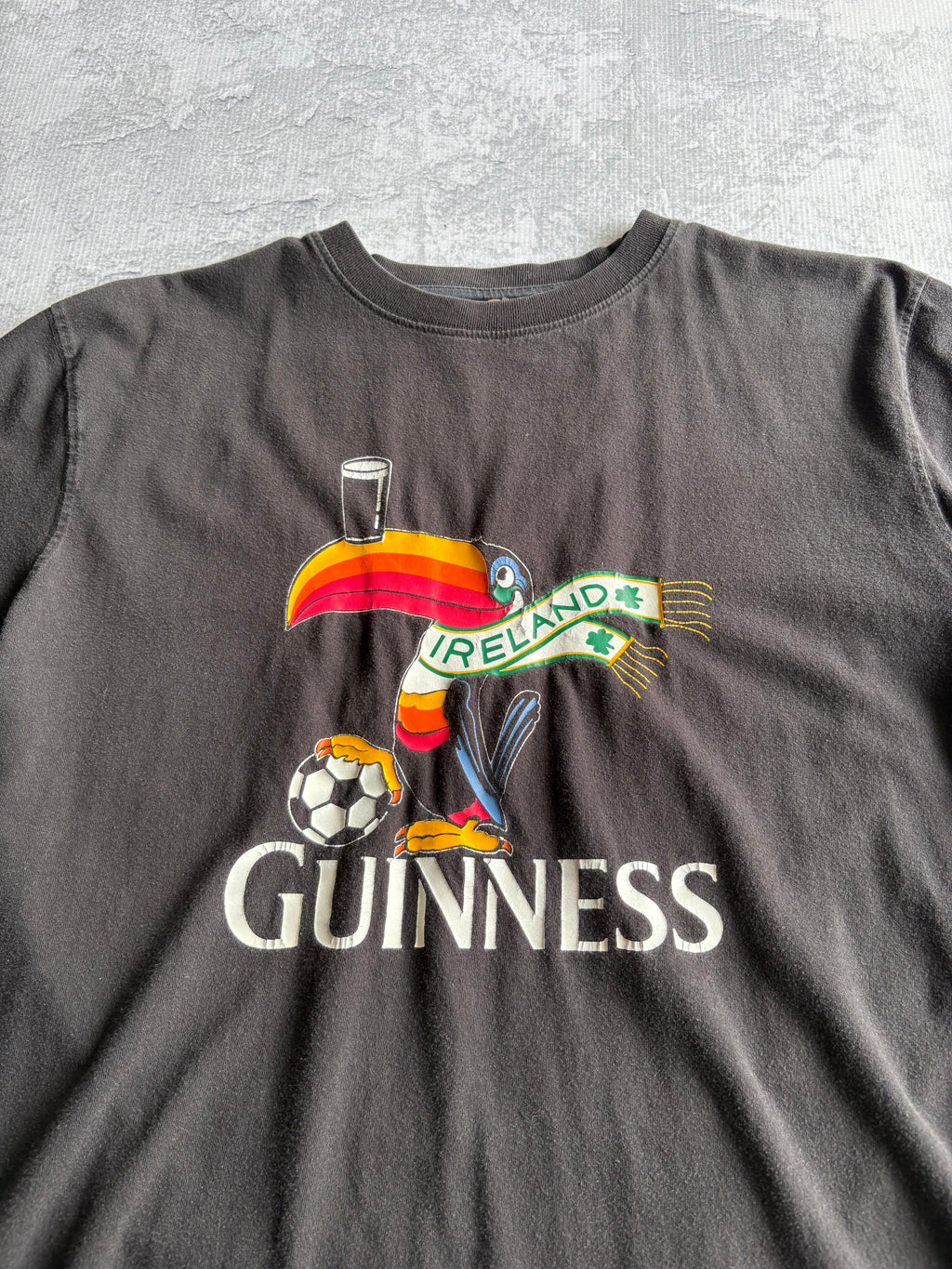 Vintage Guinness Ireland Toucan Soccer Black Tee Shirt - L