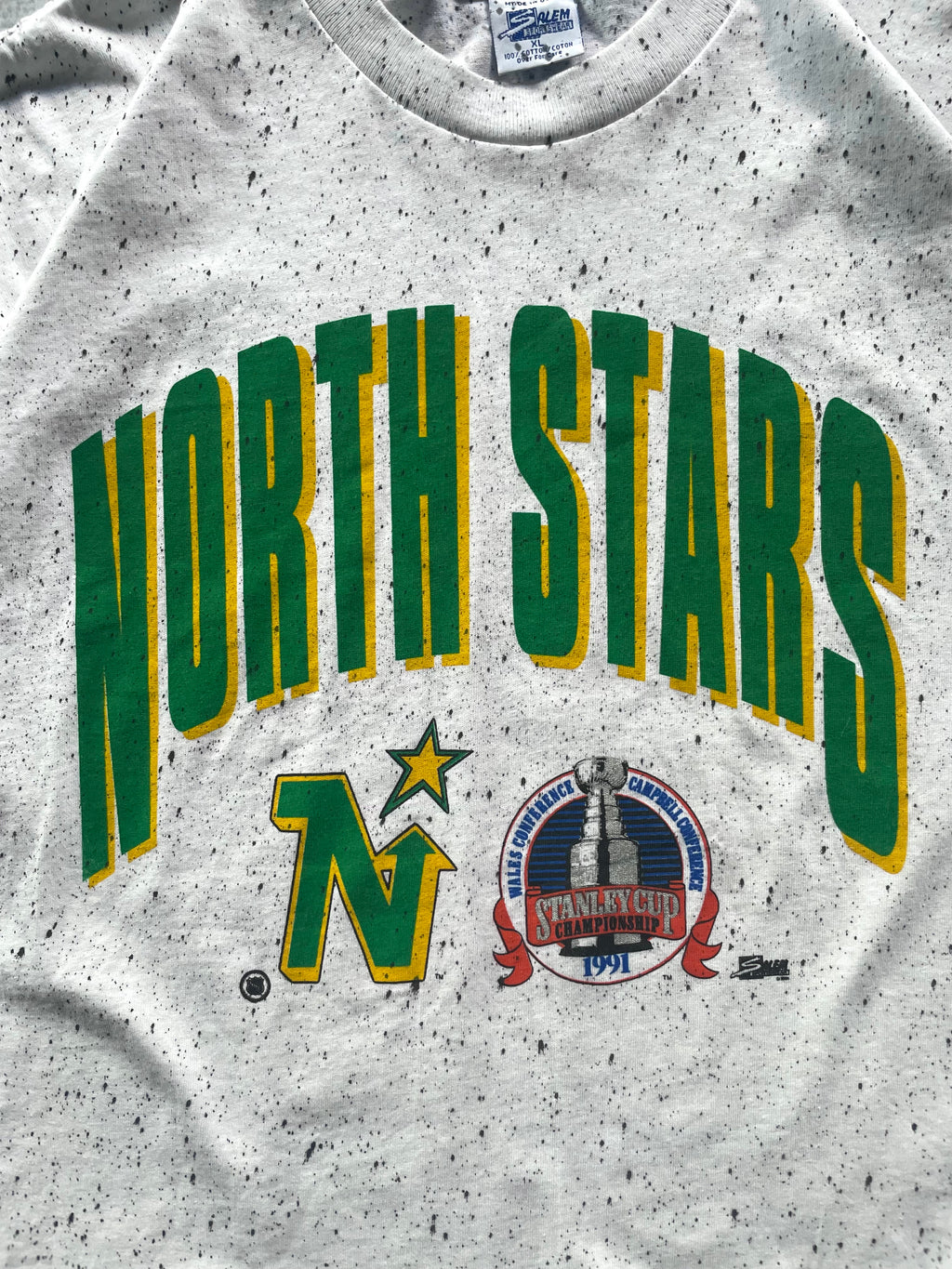 Vintage 1991 North Stars Stanley Cup Champions Salem Sportswear AOP Tee Shirt
- XL