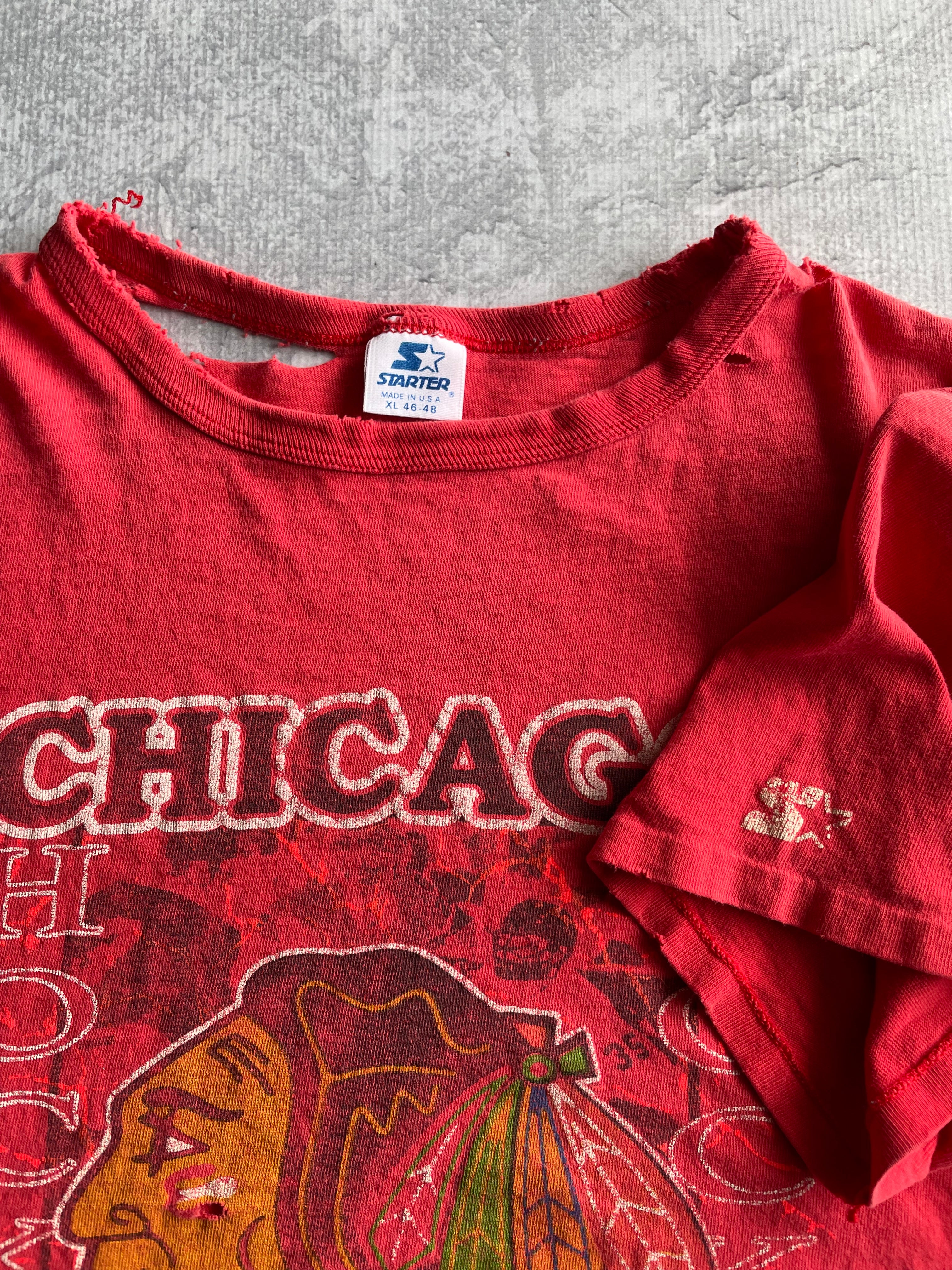 Vintage 90s Starter Chicago Blackhawks NHL Thrashed Tee Shirt - XL