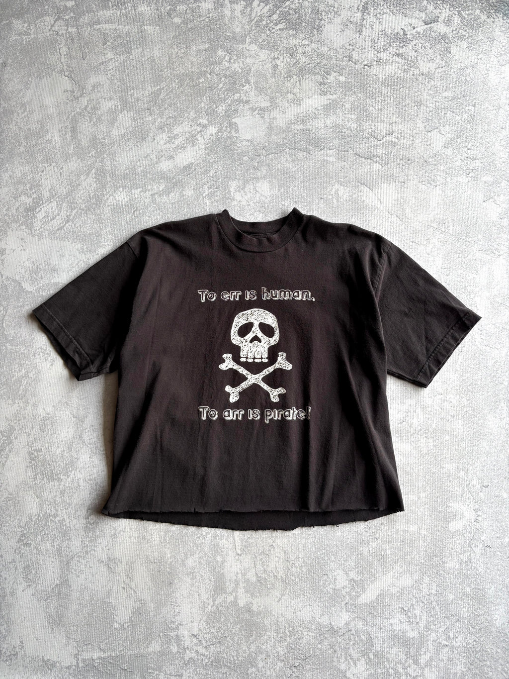 Vintage To Err is Human, to Arr is Pirate Cropped Boxy Black Tee Shirt - L