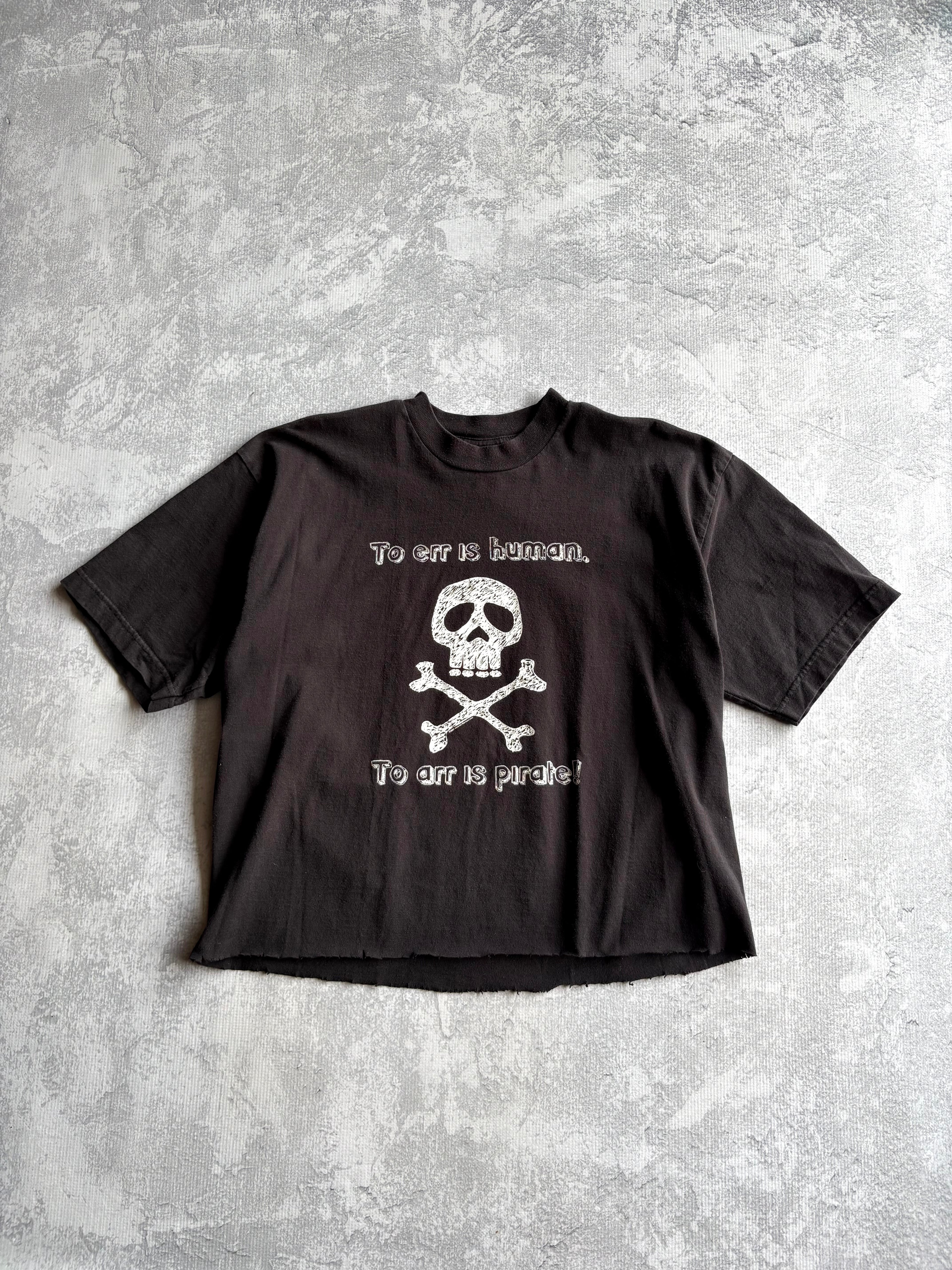 Vintage To Err is Human, to Arr is Pirate Cropped Boxy Black Tee Shirt - L
