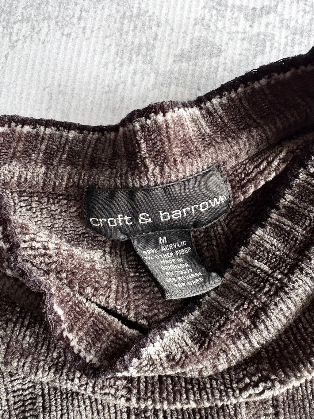 Vintage Croft and Barrow Knit Striped Dark Tone Sweater - M