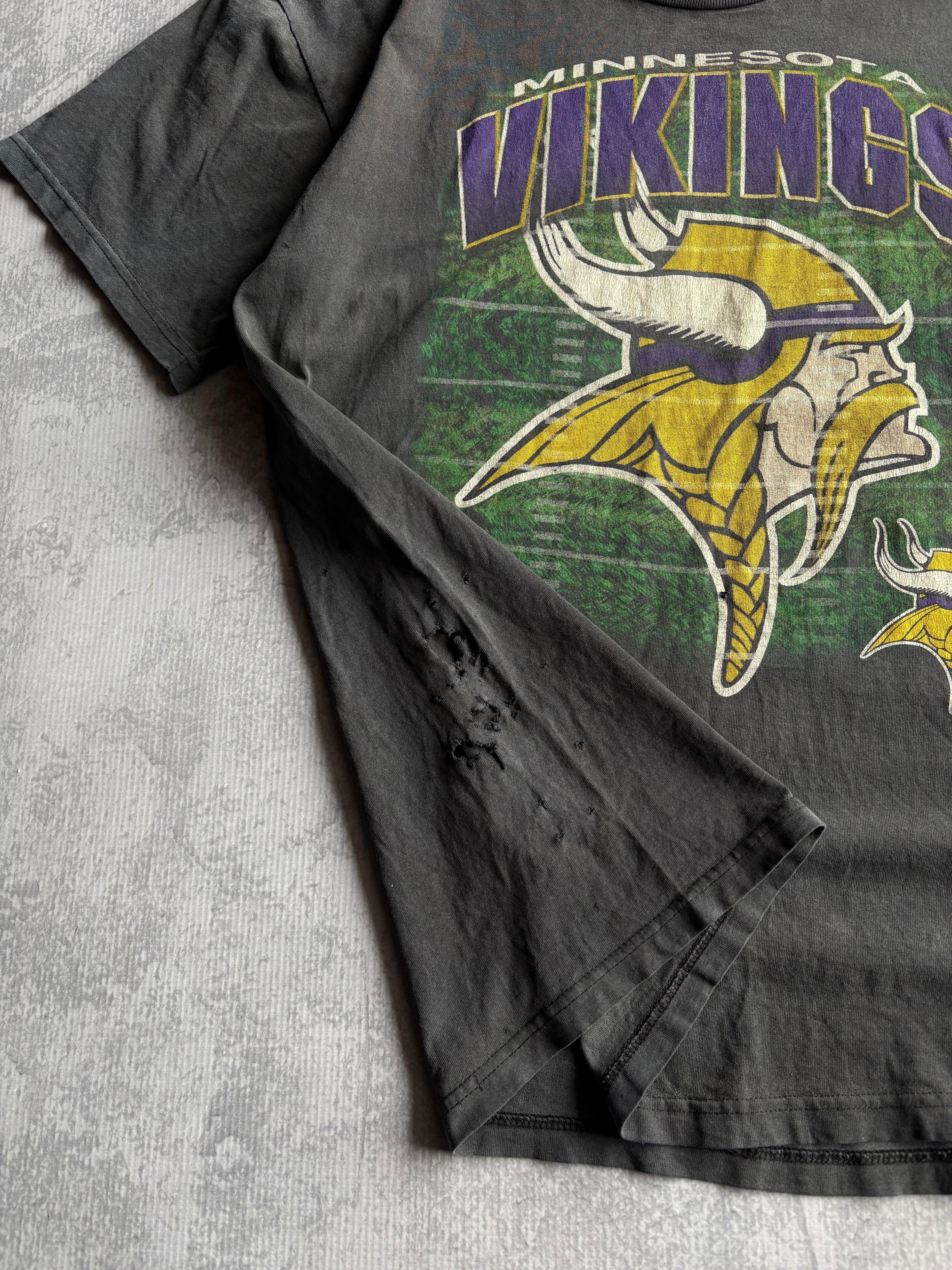 Vintage 90s Minnesota Vikings Spellout Logo Faded Black Tee Shirt - XL