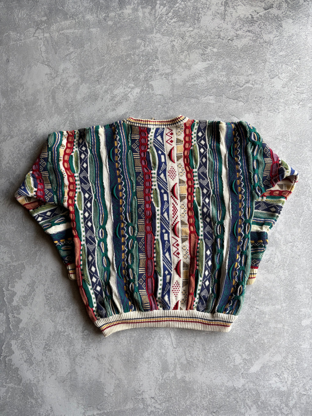 Vintage 90s Cotton Traders 3D Abstract Striped Coogi Style Knit Sweater - L