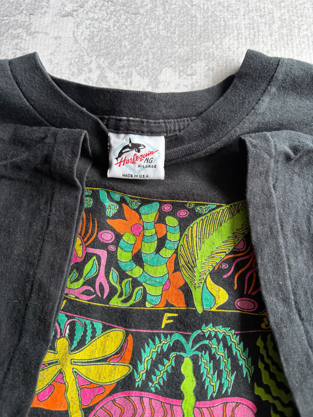 Vintage 1990 Life Through Time Susan Costello Imagimals Black Art Tee Shirt - XL