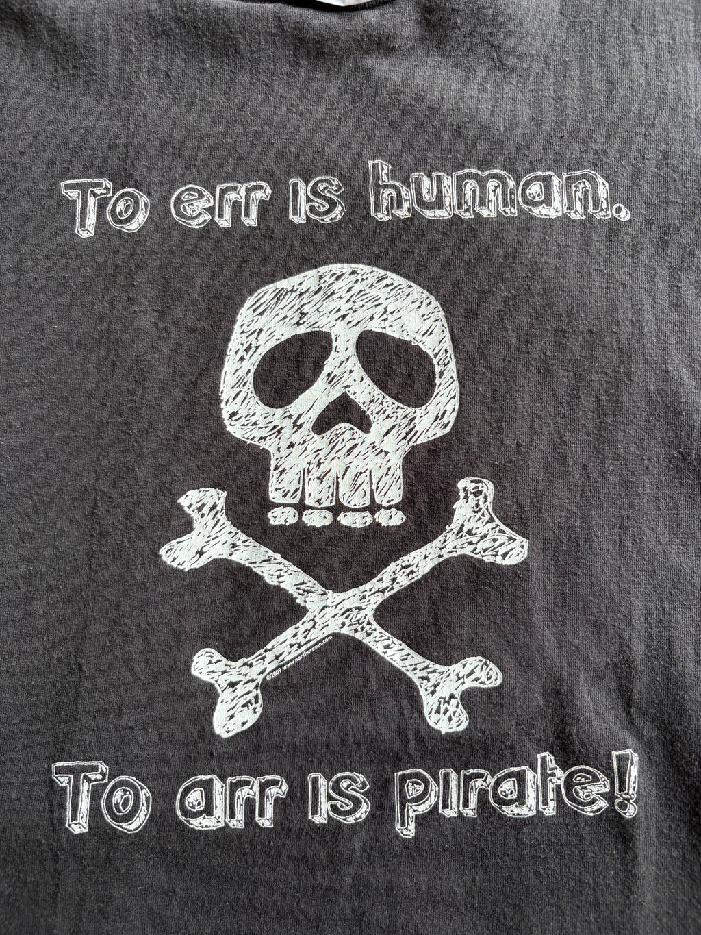 Vintage To Err is Human, to Arr is Pirate Cropped Boxy Black Tee Shirt - L