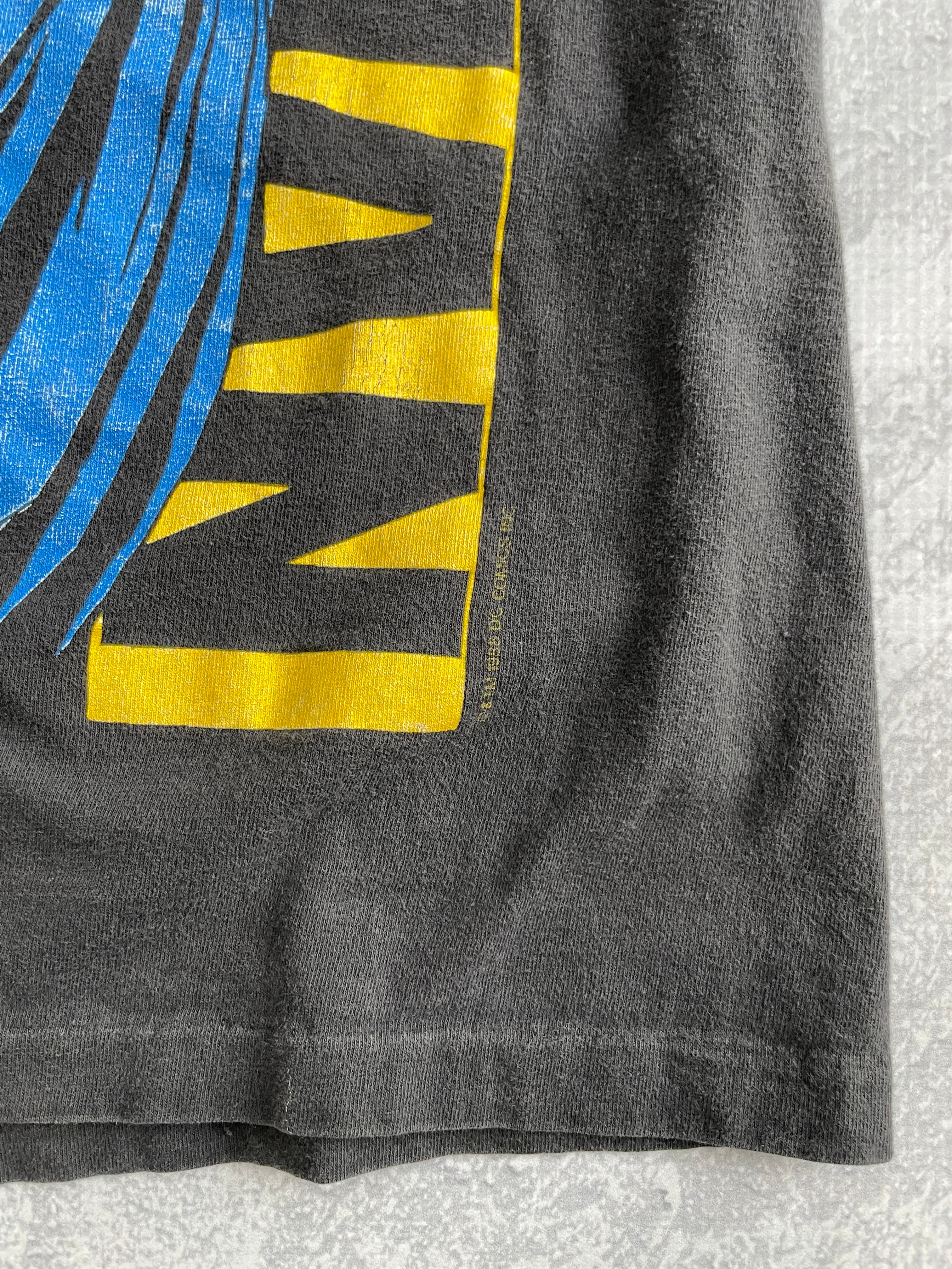 Vintage 1988 Batman Big Print Faded Tee Shirt - L