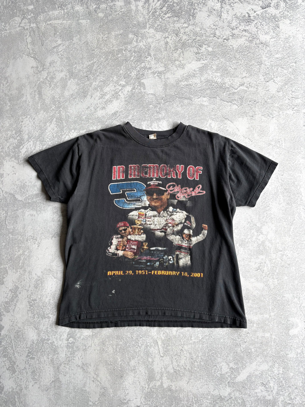 Vintage NASCAR Dale Earnhardt Faded Black Tee Shirt - L