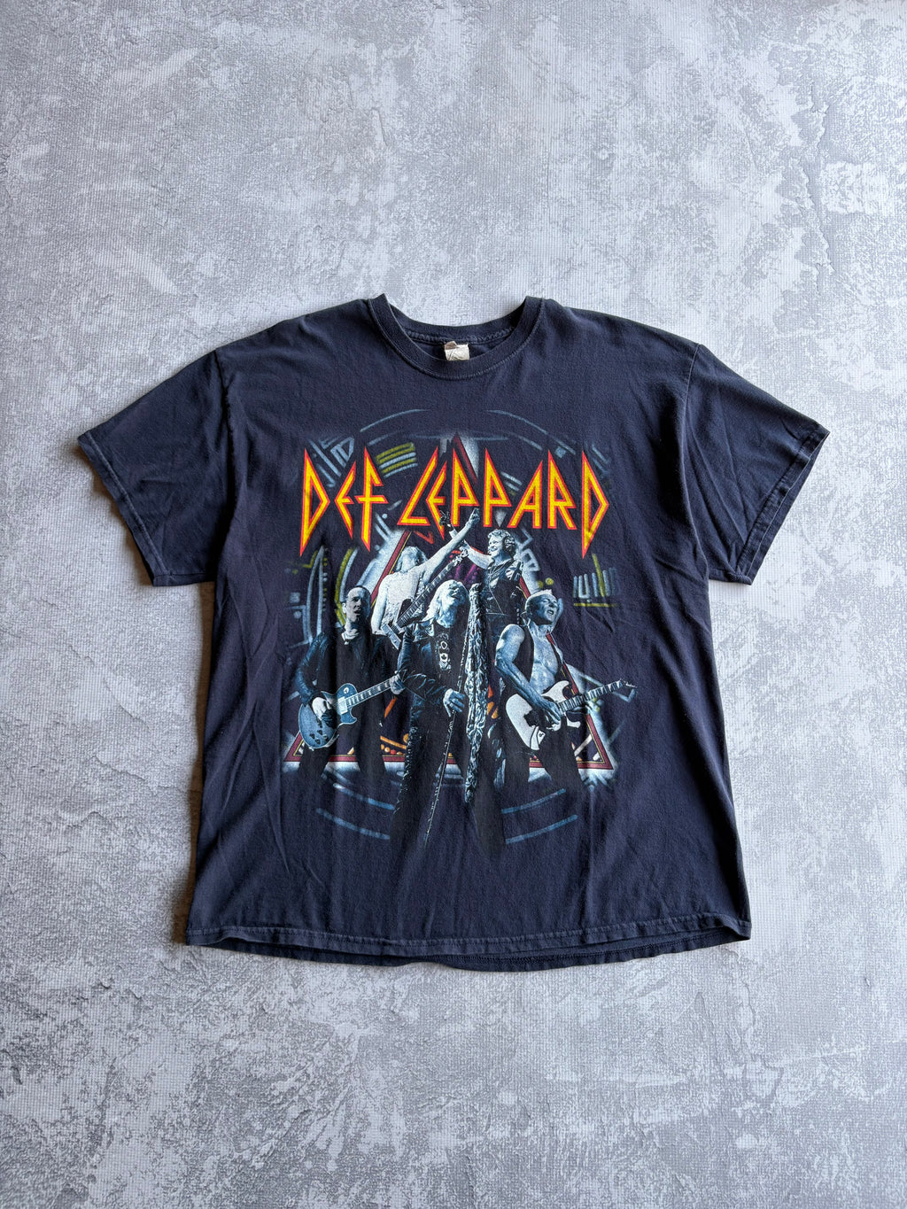 2015 Def Leppard Rock Tour Band Blue Tee Shirt - XL