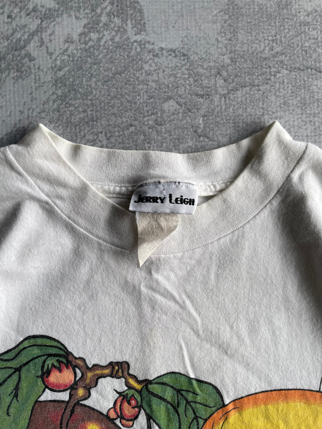 Vintage 1994 Tweety Looney Tunes Apples Jerry Leigh Tee Shirt - XL