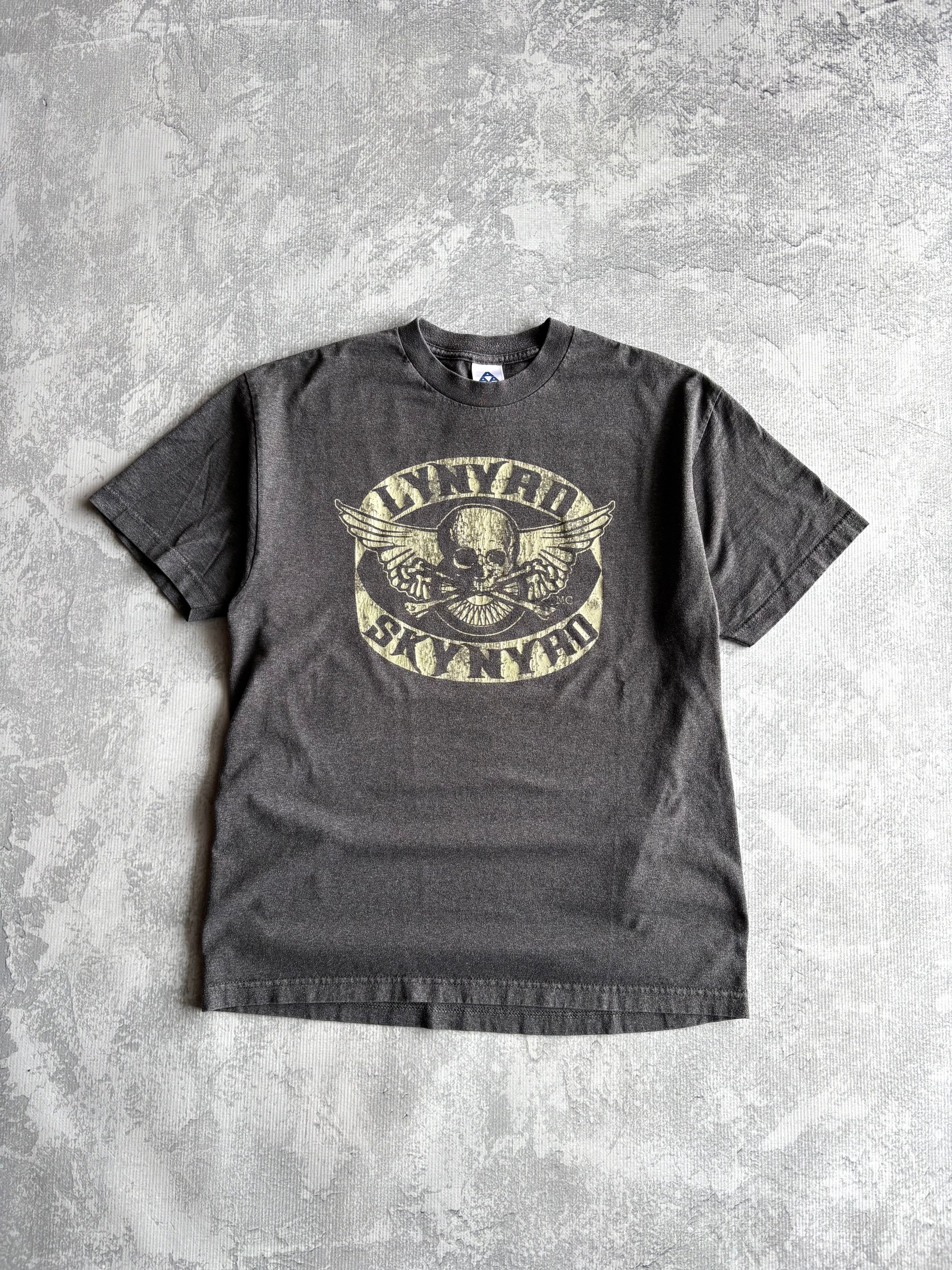 Vintage Y2K Lynyrd Skynyrd Skull Rock Band Tee Shirt - L