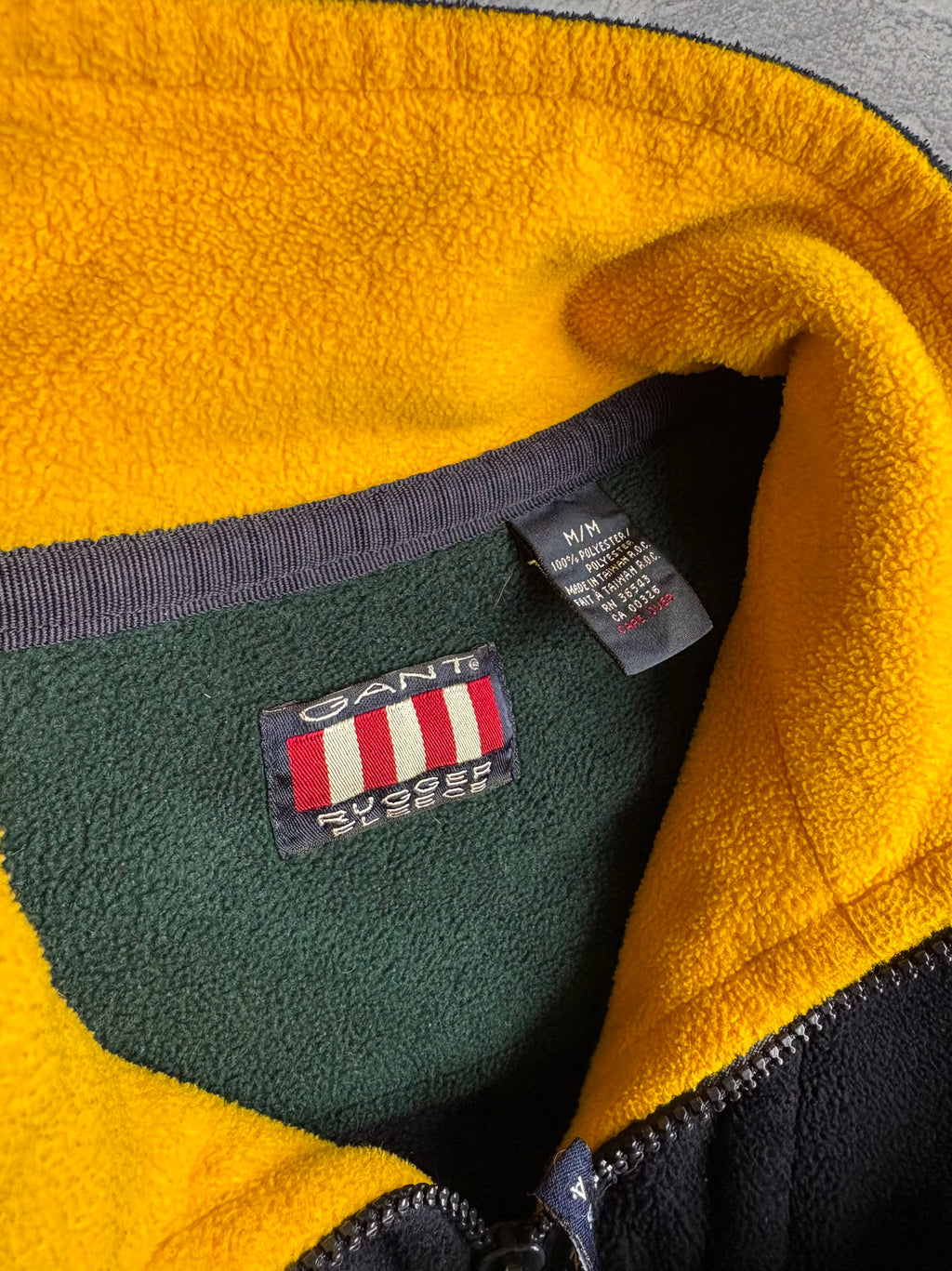 Vintage 90s Gant USA Nany Fleece Sweater - L