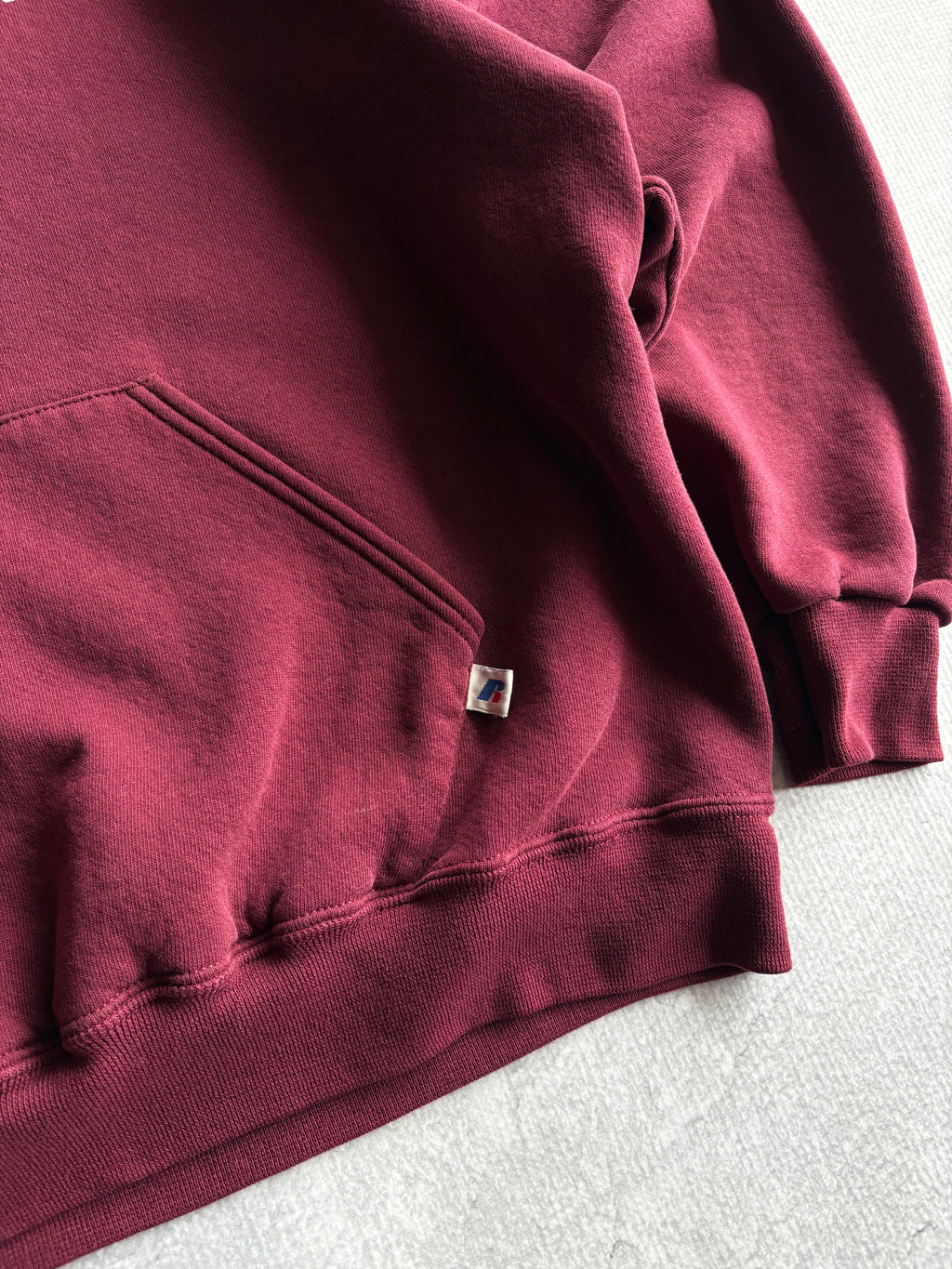 Vintage 90s Russell Athletic University of Minnesota Gophers Spellout Hoodie - L