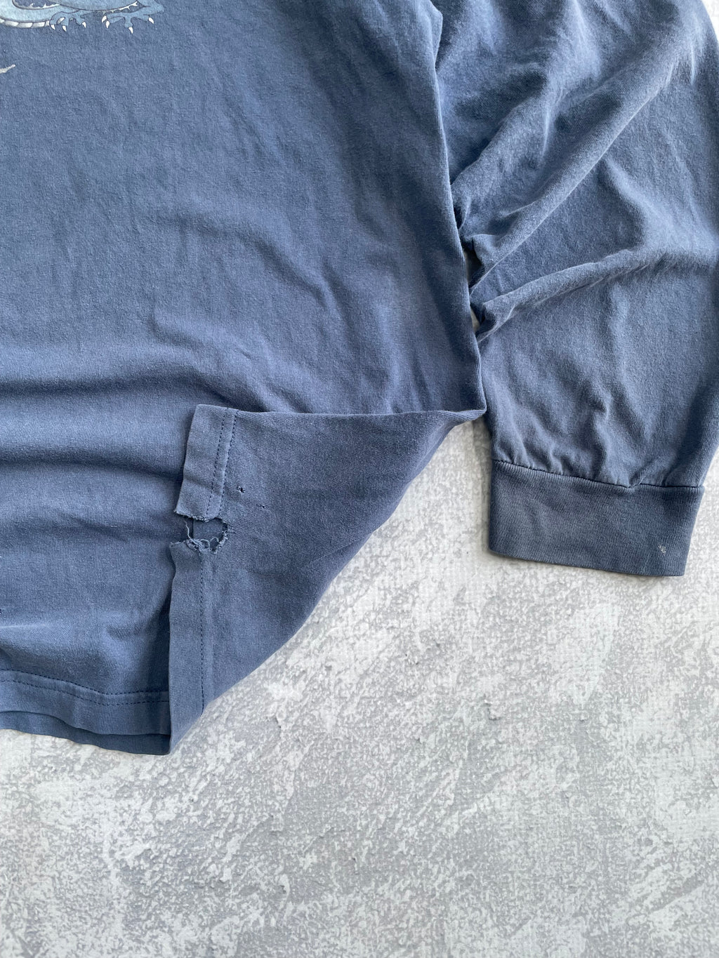 Vintage Y2K Dragon Ying Yang Long Sleeve Tee Shirt - XL