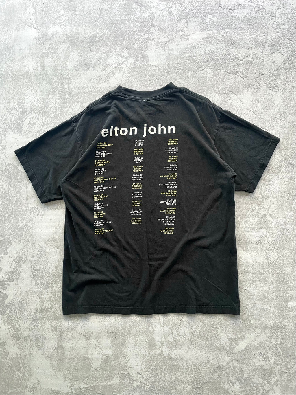 Vintage 2000 Elton John Tour Black Tee shirt - L