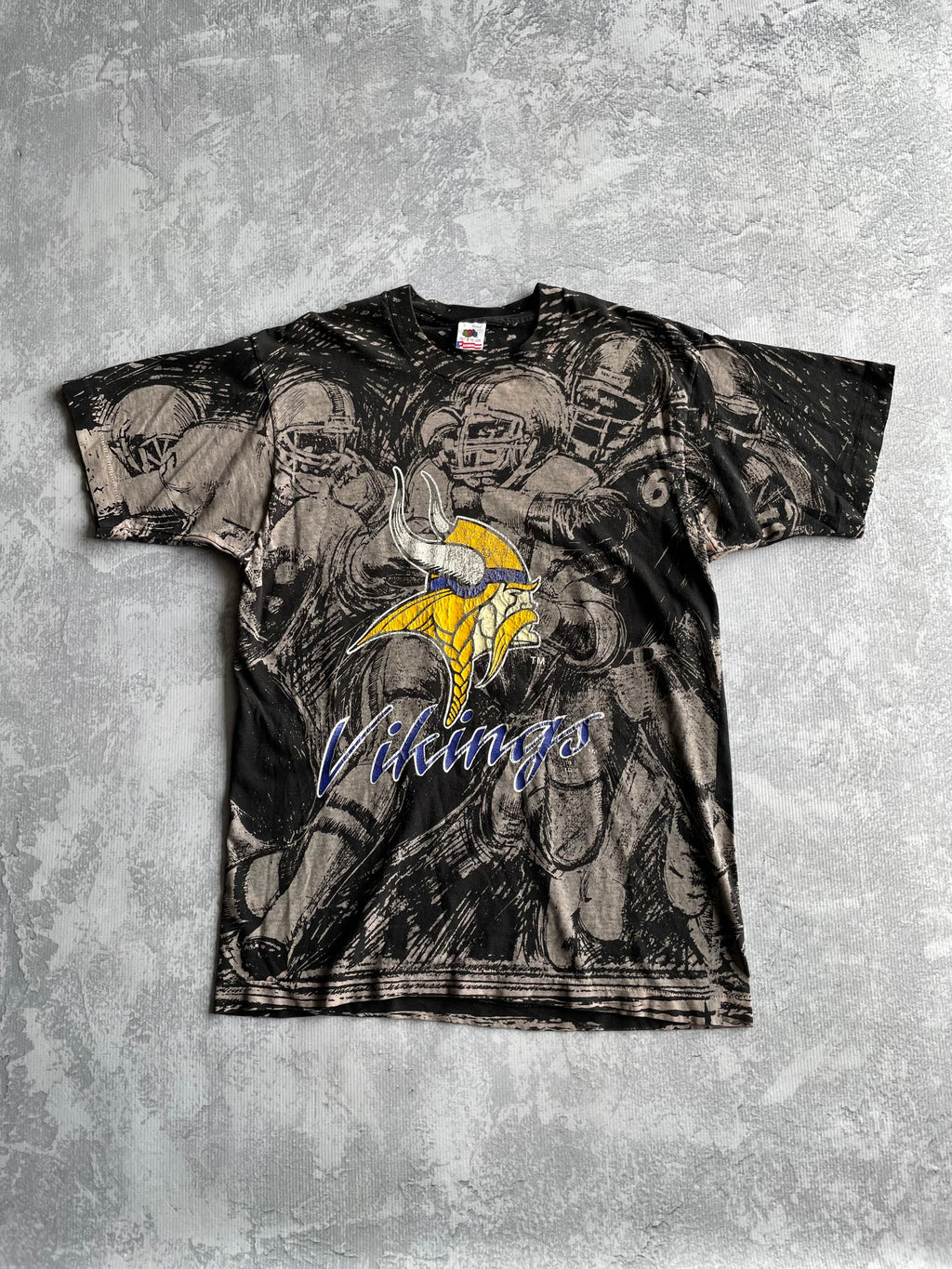 Vintage 90s Minnesota Vikings NFL AOP Tee Shirt - XL