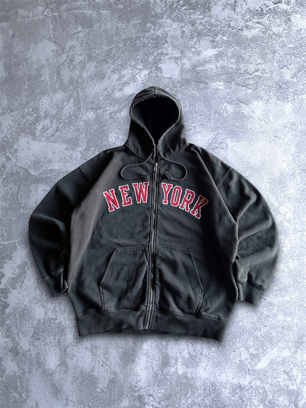 Vintage New York Spellout Black Zip Up Hoodie - L