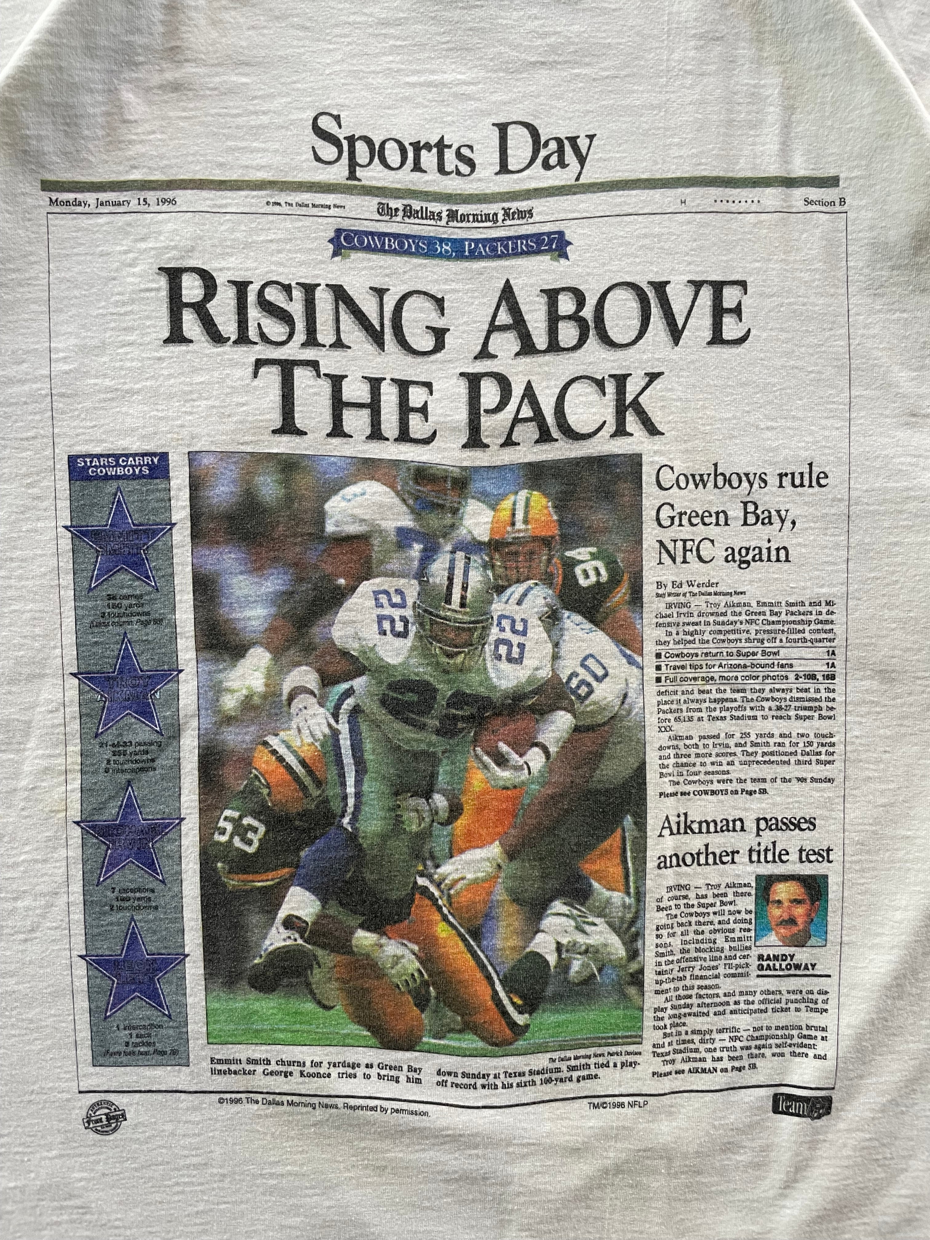 Vintage 1996 Cowboys vs Packers Sports Day Newspaper Print Tee Shirt -LT