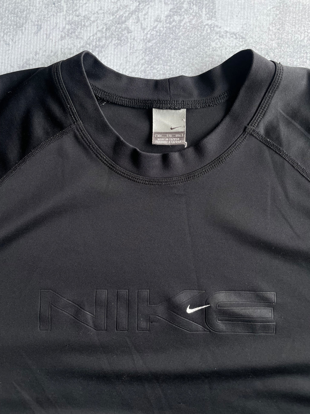 Vintage 2000s Nike Center Spellout Swoosh Black Jersey Tee Shirt - 2XL