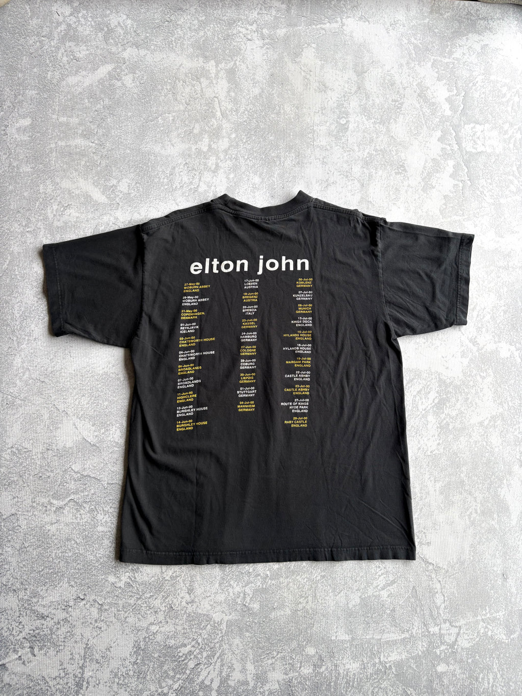 Vintage 2000 Elton John Tour Black Tee Shirt - L