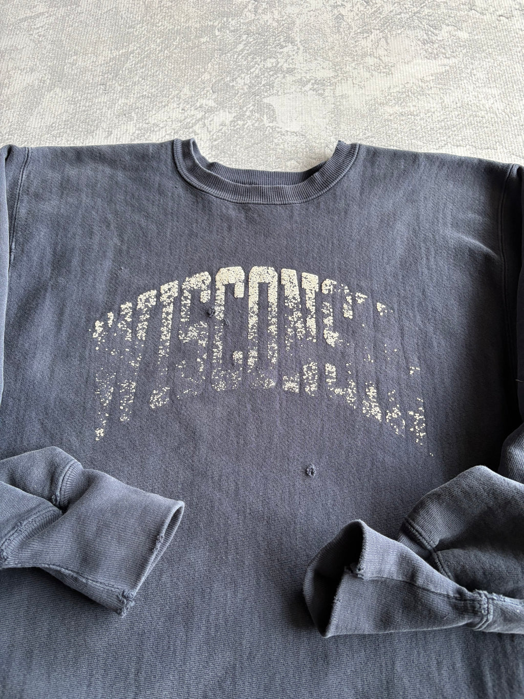 Vintage 90s Champion Wisconsin Reverse Weave Navy Sweatshirt - 2XL