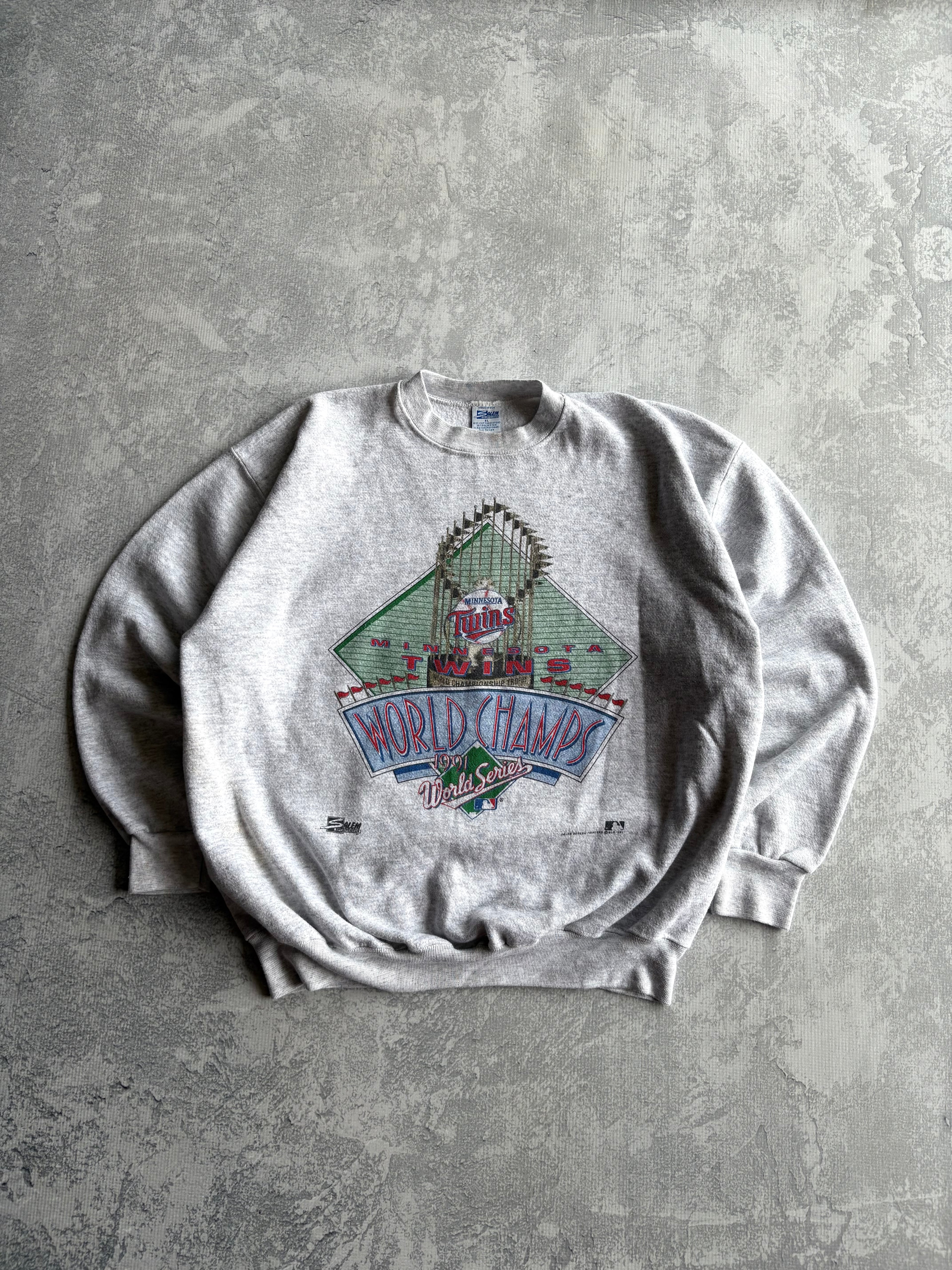 Vintage 90s Salem Sportswear Minnesota Twins World Series Champs Crewneck Sweater - XL