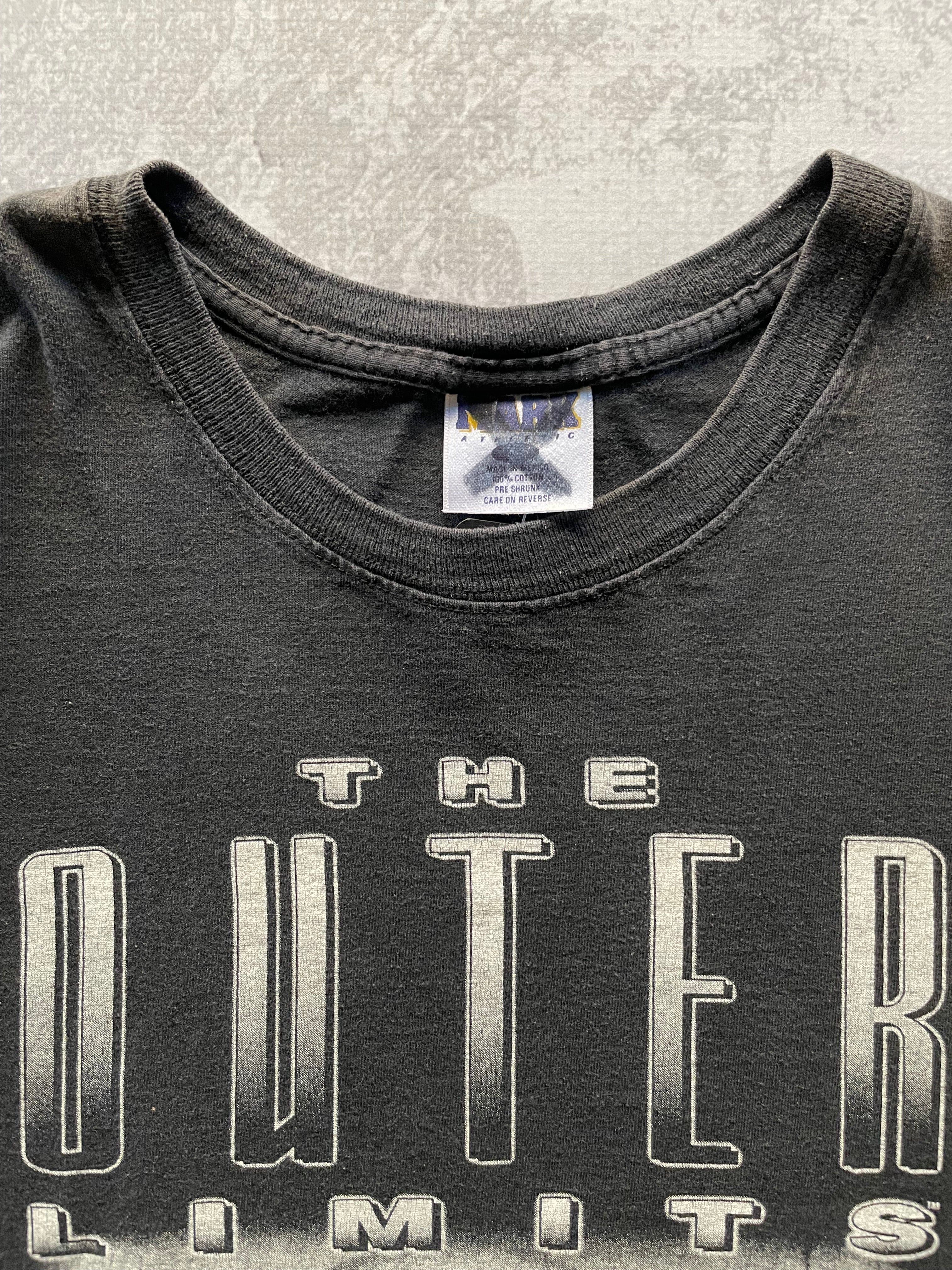 Vintage 1997 The Outer Limits Tv Show Alien Tee Shirt - L