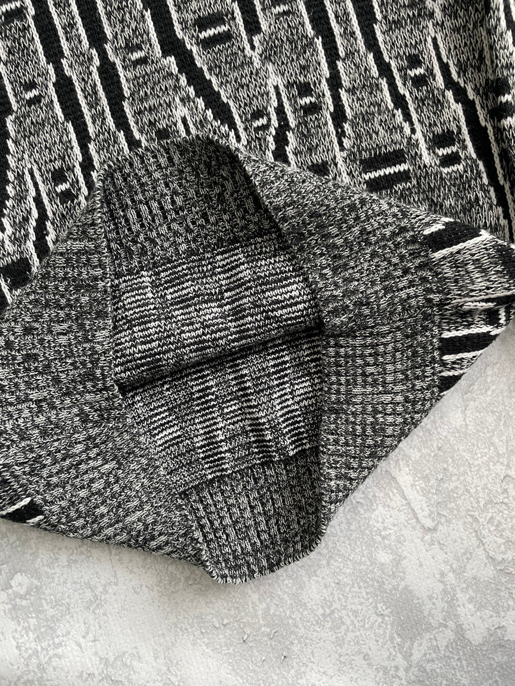 Vintage 1980s Sostanza Fashion Police Pullover Patterned Sweater - M