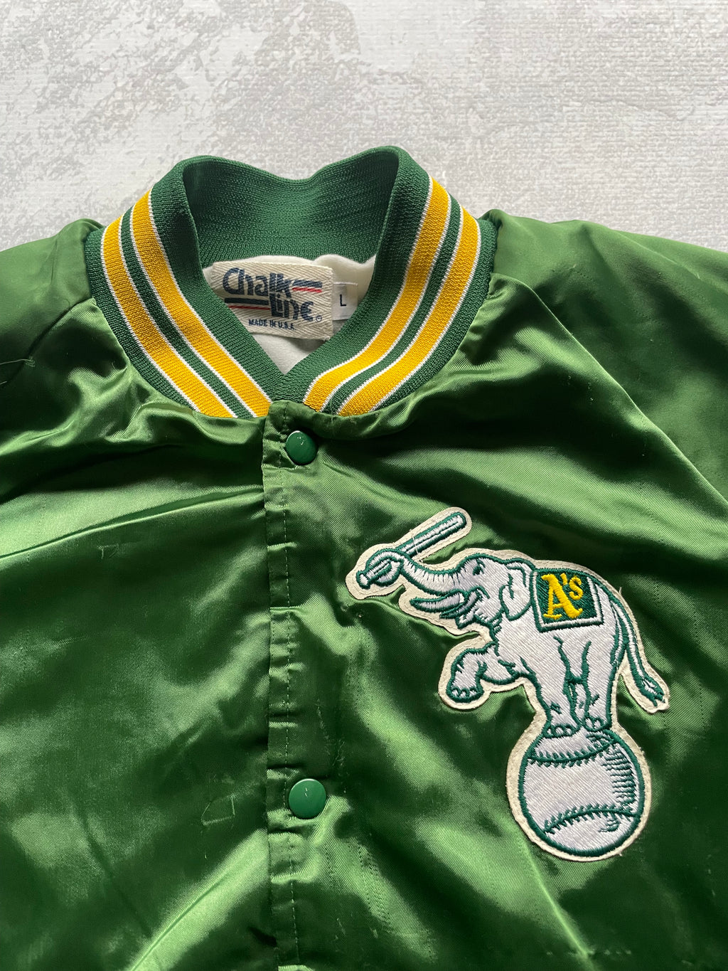 Vintage 90s MLB Chalk Line Oakland Athletics A's Satin Jacket - L