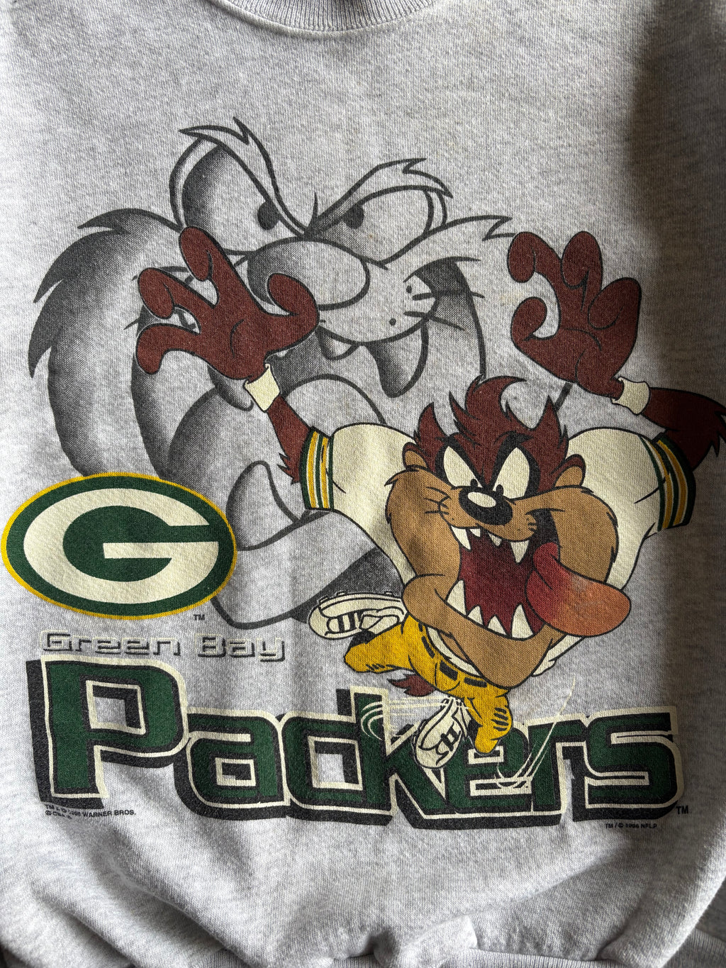 Vintage 1996 Green Bay Packers Taz NFL Sweater - M