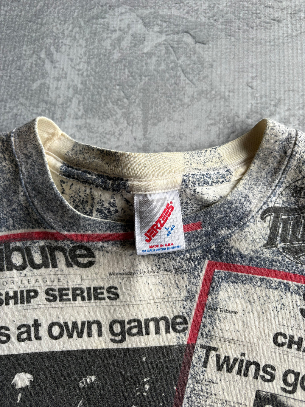 Vintage 90s Minnesota Twins MLB Newspaper AOP White Tee Shirt - L
