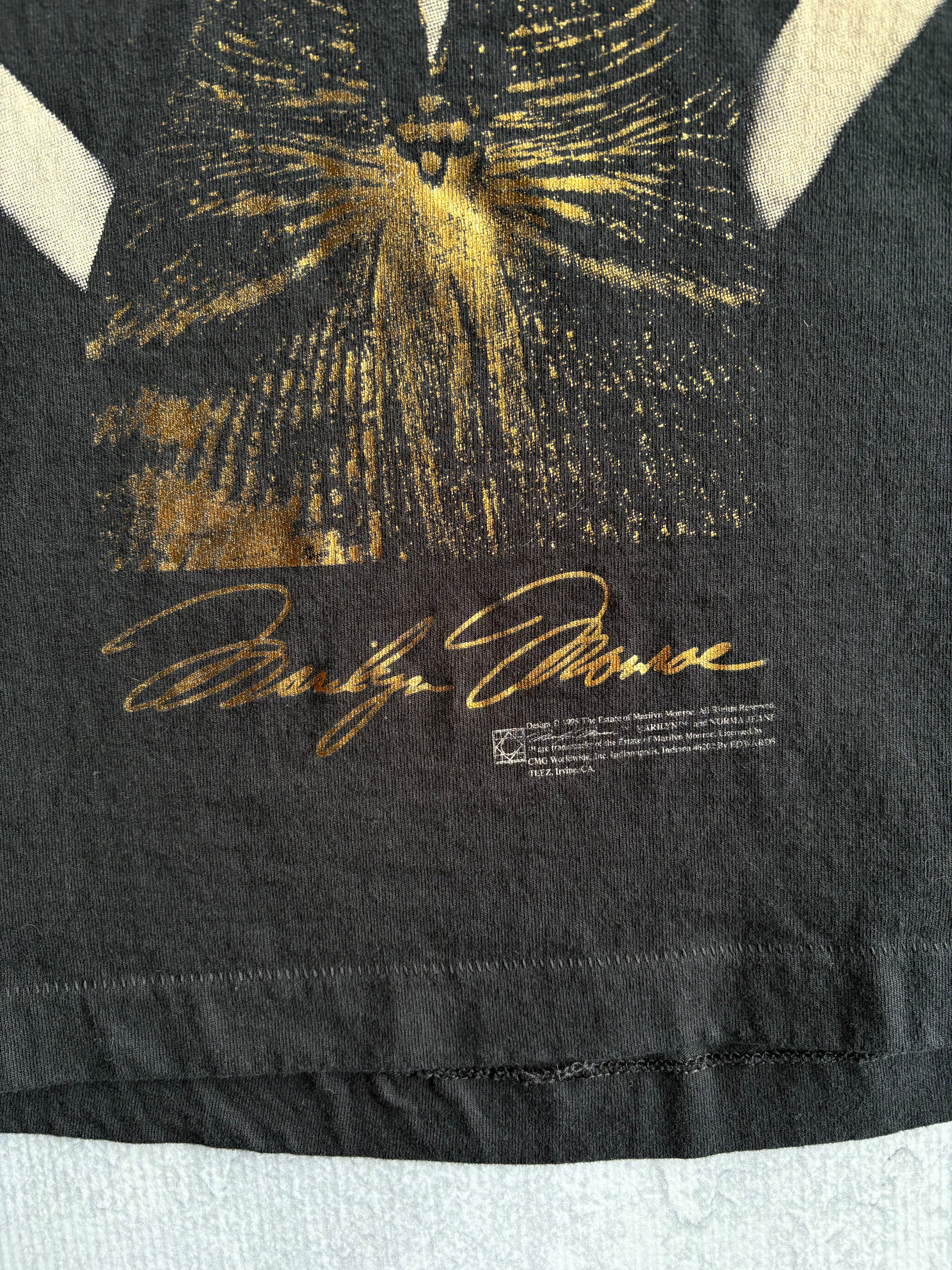 Vintage 1995 Marilyn Monroe Official Licensed Big Print Tee Shirt 
-XL