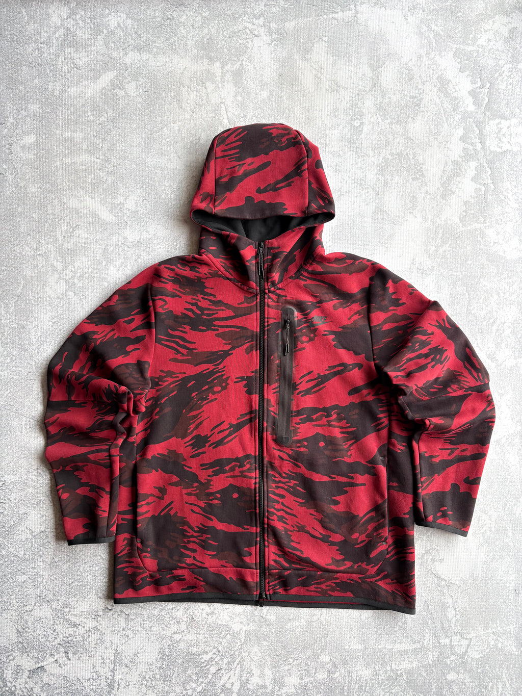 Nike Tech Fleece Red Camo Zip Up Hoodie - XL