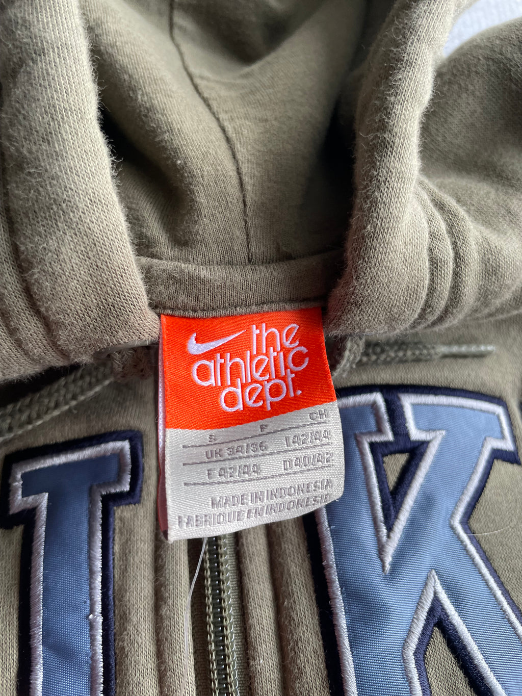 Vintage 2000s Nike Spellout Olive Green Zip Up- M