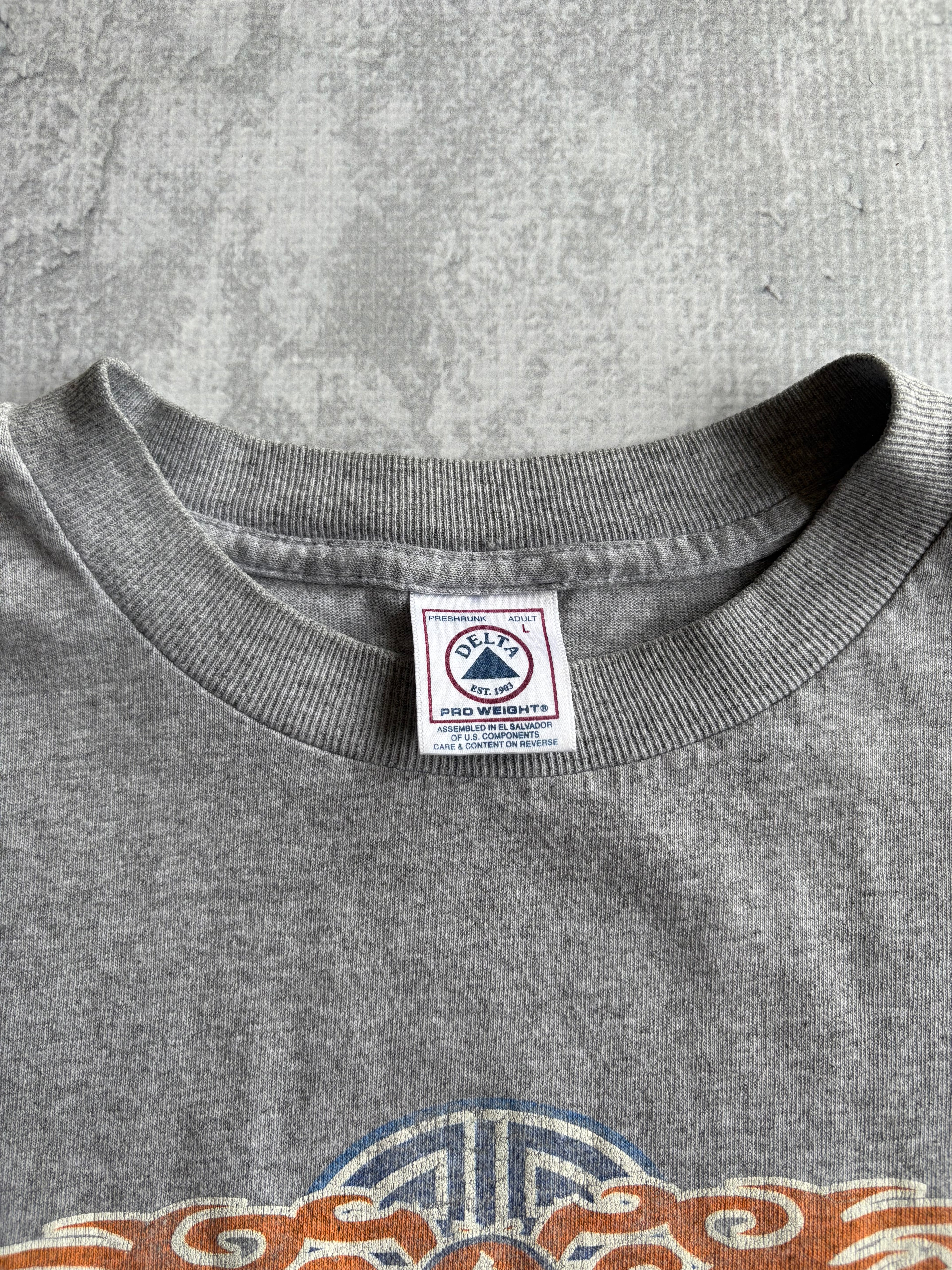Vintage 90s Flame Center Logo Grey Tee Shirt